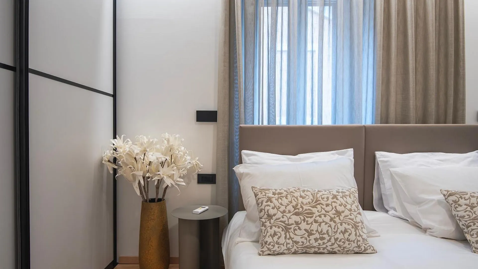 Arta Apartments City Center - With Private Parking Pula 0*,