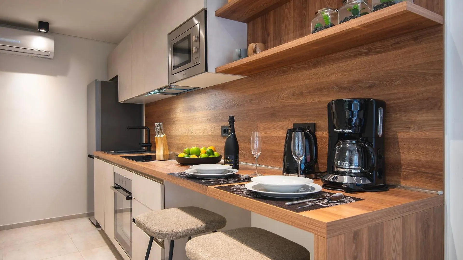 Arta Apartments City Center - With Private Parking 풀라
